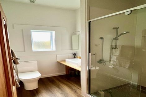 Photo of property in 53 Oxley Avenue, St Albans, Christchurch, 8014