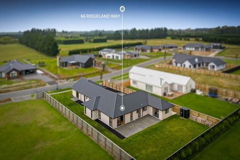 Photo of property in 66 Ridgeland Way, West Melton, 7618