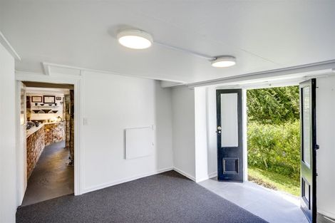 Photo of property in 6 Cameron Road, Bluff Hill, Napier, 4110