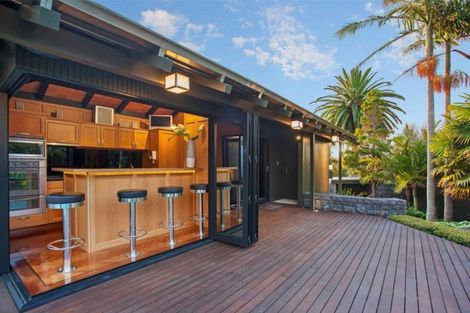 Photo of property in 21 Red Bluff Rise, Campbells Bay, Auckland, 0630