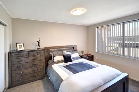 Photo of property in 72c Bay View Road, South Dunedin, Dunedin, 9012