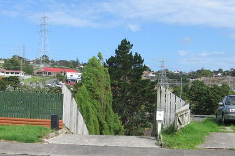 Photo of property in 10 Cedar Heights Avenue, Massey, Auckland, 0614