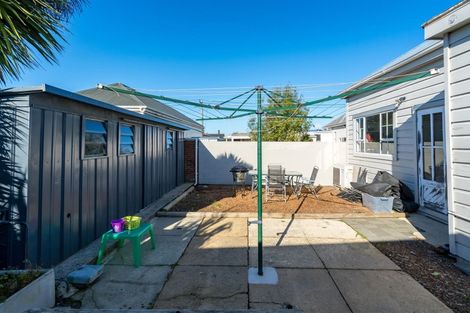 Photo of property in 21 Dick Street, South Dunedin, Dunedin, 9012