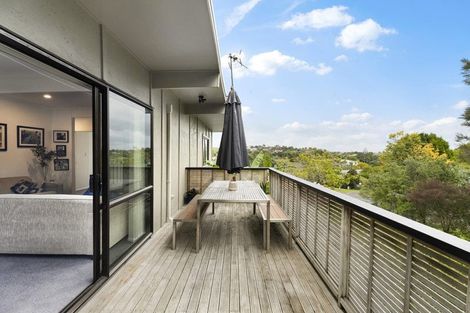 Photo of property in 46 Brian Crescent, Stanmore Bay, Whangaparaoa, 0932