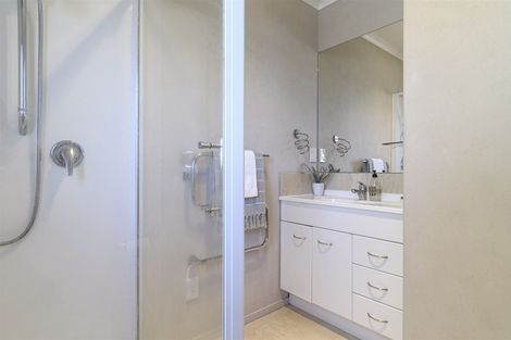 Photo of property in 8 Emma Place, Papamoa Beach, Papamoa, 3118