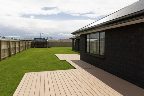 Photo of property in 119 Shillingford Boulevard, Rolleston, 7615