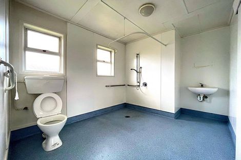 Photo of property in 15 Thompson Street, Tokoroa, 3420