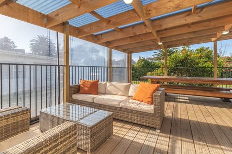 Photo of property in 3 Lena Place, Foxton, 4814