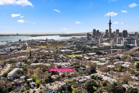 Photo of property in 49 Anglesea Street, Freemans Bay, Auckland, 1011