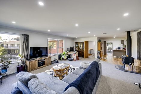 Photo of property in 14 Priestley Road, Bluff Hill, Napier, 4110