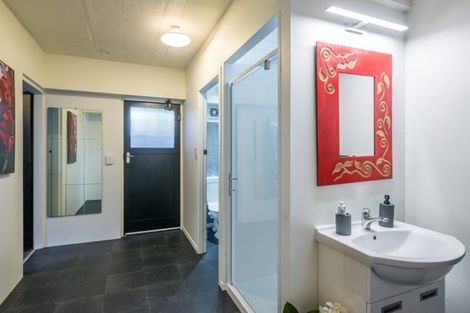 Photo of property in 63 Poplar Avenue, Raumati South, Paraparaumu, 5032