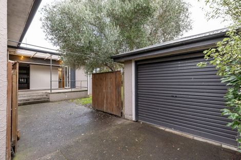 Photo of property in 16 Ihle Street, Terrace End, Palmerston North, 4410