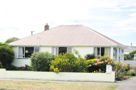 Photo of property in 20 Cradock Street, South New Brighton, Christchurch, 8062