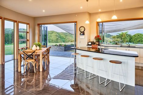 Photo of property in 102 Kuku East Road, Kuku, Levin, 5570