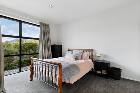 Photo of property in 2 Reading Court, Jacks Point, Queenstown, 9371