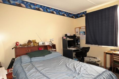 Photo of property in 46 Romilly Street, Westport, 7825