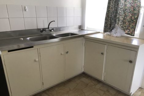 Photo of property in 24 Ireland Road, Mount Wellington, Auckland, 1060