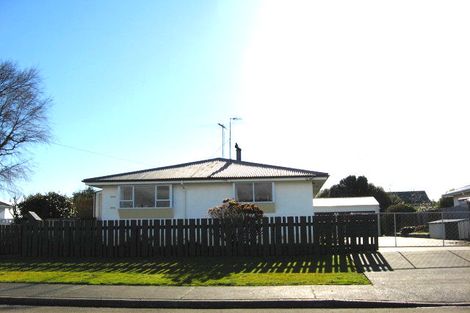 Photo of property in 6 Stephens Street, Waikiwi, Invercargill, 9810