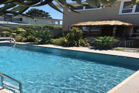 Photo of property in 30a Te Atatu Road, Te Atatu South, Auckland, 0610