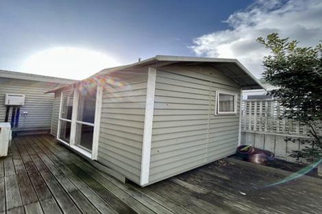 Photo of property in 13 Marine Parade, Eastbourne, Lower Hutt, 5013