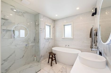 Photo of property in 118 Hamilton Avenue, Ilam, Christchurch, 8041