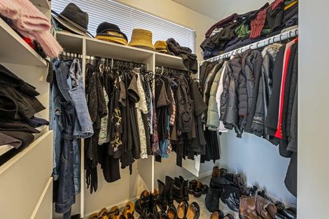 Photo of property in 19 Glen Evans Crescent, Fairfield, Lower Hutt, 5011