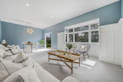 Photo of property in 167 Centaurus Road, Saint Martins, Christchurch, 8022