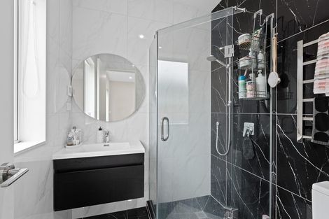 Photo of property in 39 Farranfore Road, Opaheke, Papakura, 2113