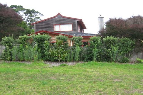 Photo of property in 8 Traffic Road, Greenhithe, Auckland, 0632