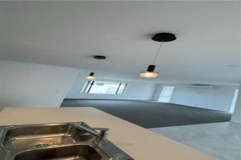 Photo of property in 12 Kahukaka Road, One Tree Point, 0118