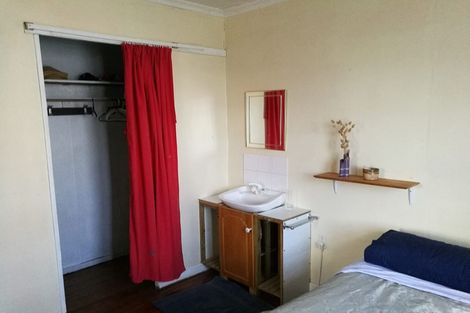 Photo of property in 20 Lyndhurst Street, Takaro, Palmerston North, 4412