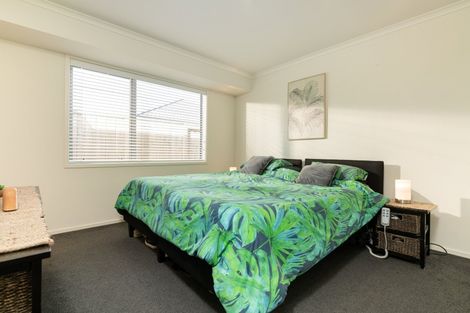 Photo of property in 33 Kanapa Close, Papamoa, 3118