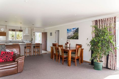 Photo of property in 25 Gregg Street, Dannevirke, 4930