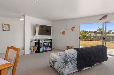 Photo of property in 40d Norfolk Drive, Mangawhai Heads, Mangawhai, 0505