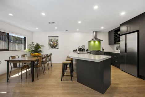 Photo of property in 32 Mo Street, Camborne, Porirua, 5026