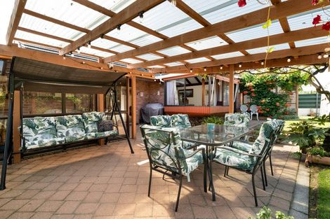 Photo of property in 15 Norrie Street, Te Puke, 3119