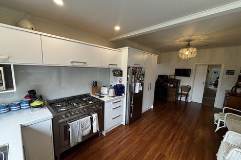 Photo of property in 115 Brooklands Road, Brooklands, New Plymouth, 4310