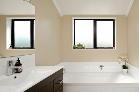 Photo of property in 5 Grigg Drive, Witherlea, Blenheim, 7201