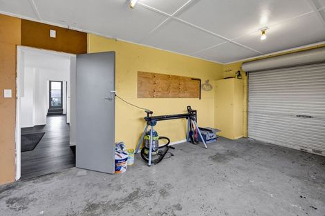 Photo of property in 35 Collins Street, Hawera, 4610