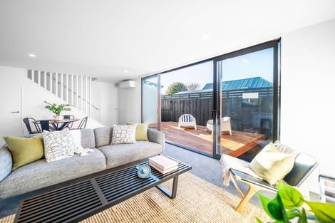 Photo of property in 2/3 Humboldt Street, Sydenham, Christchurch, 8023