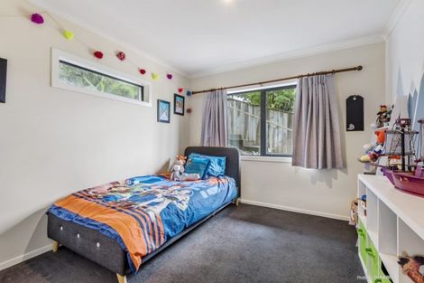 Photo of property in 10a Buxton Avenue, Karori, Wellington, 6012