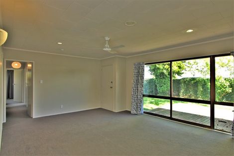Photo of property in 29 Browning Crescent, Owhata, Rotorua, 3010