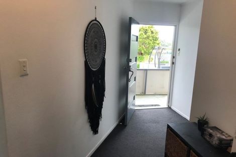 Photo of property in 52 Oranga Street, Westown, New Plymouth, 4310