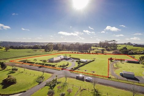 Photo of property in 415 Te Ahu Ahu Road, Waimate North, Kaikohe, 0472