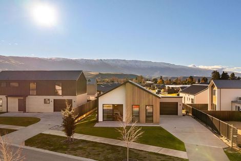 Photo of property in 34 Wallis Drive, Cromwell, 9310