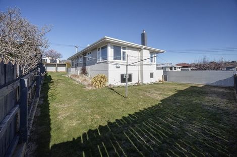 Photo of property in 20 Arrow Crescent, Holmes Hill, Oamaru, 9401
