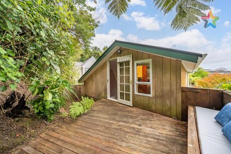 Photo of property in 117 Tirohanga Road, Tirohanga, Lower Hutt, 5010