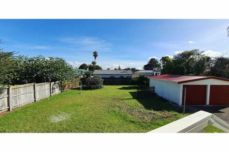 Photo of property in 62 Tawa Crescent, Manurewa, Auckland, 2102