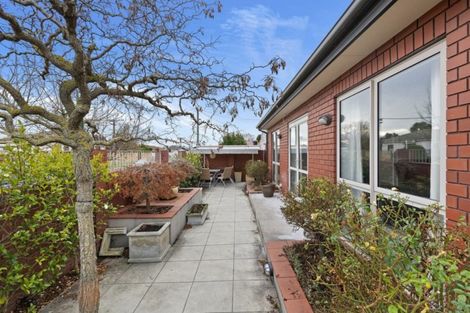 Photo of property in 22 Wyndham Street, Papanui, Christchurch, 8053