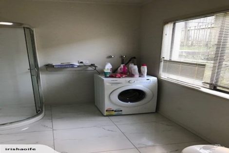 Photo of property in 24a East Coast Road, Milford, Auckland, 0620